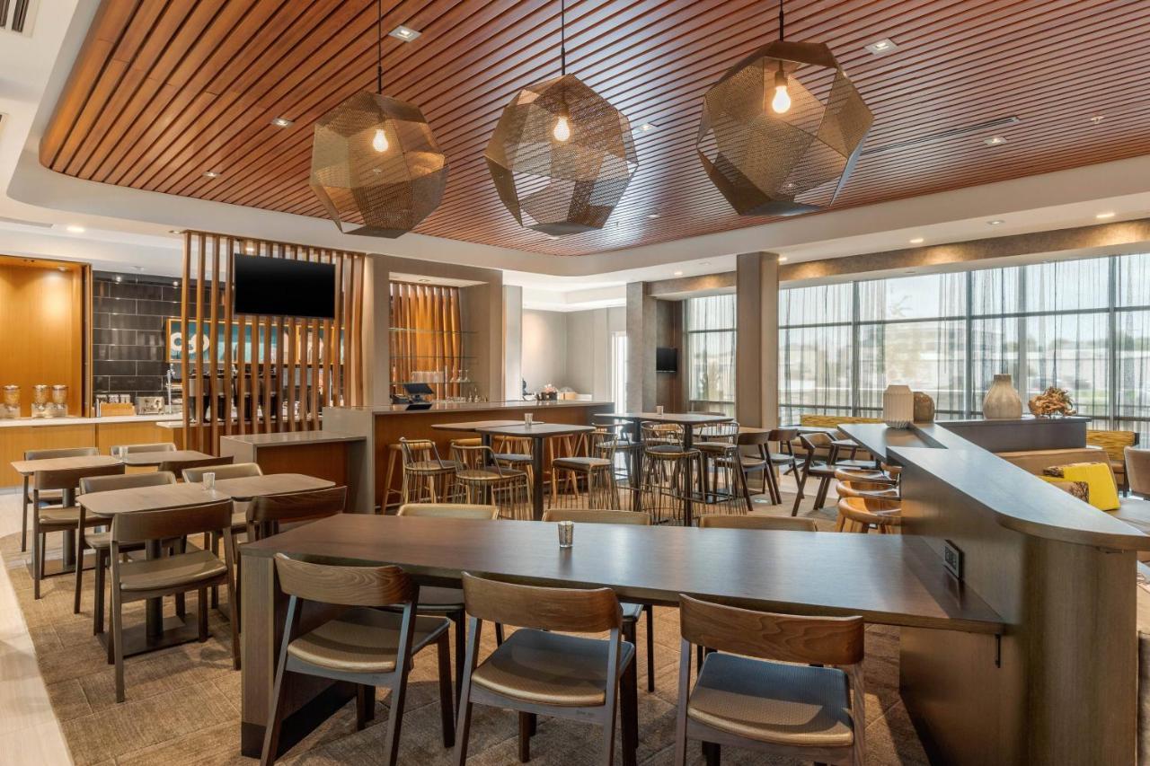 Springhill Suites Charlotte Southwest Exterior foto